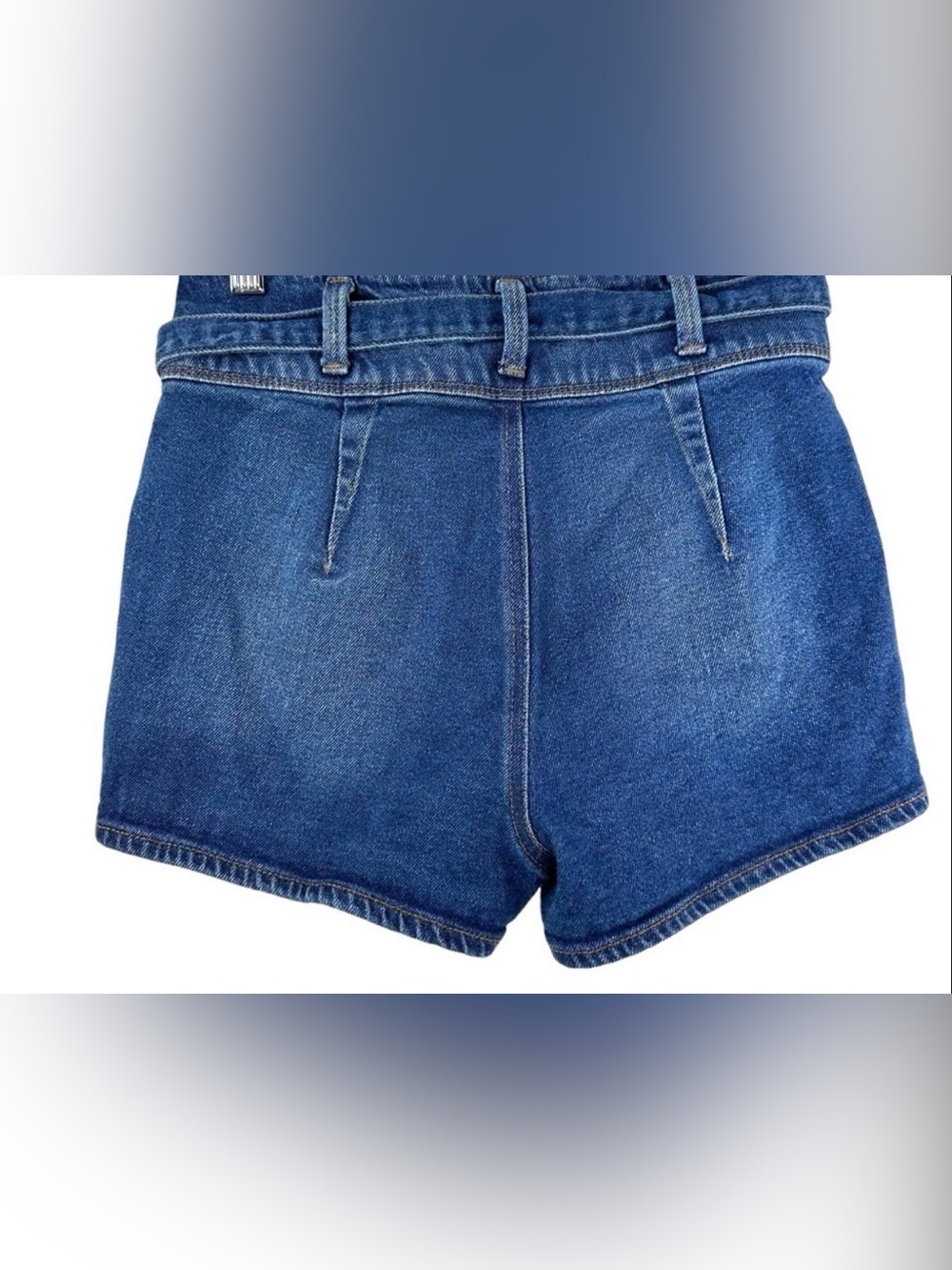 Mudd High Rise Shorts - Picture 2 of 3